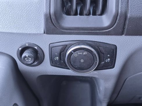 Used 2015 Ford Transit 350 148 Medium Roof RWD image 26