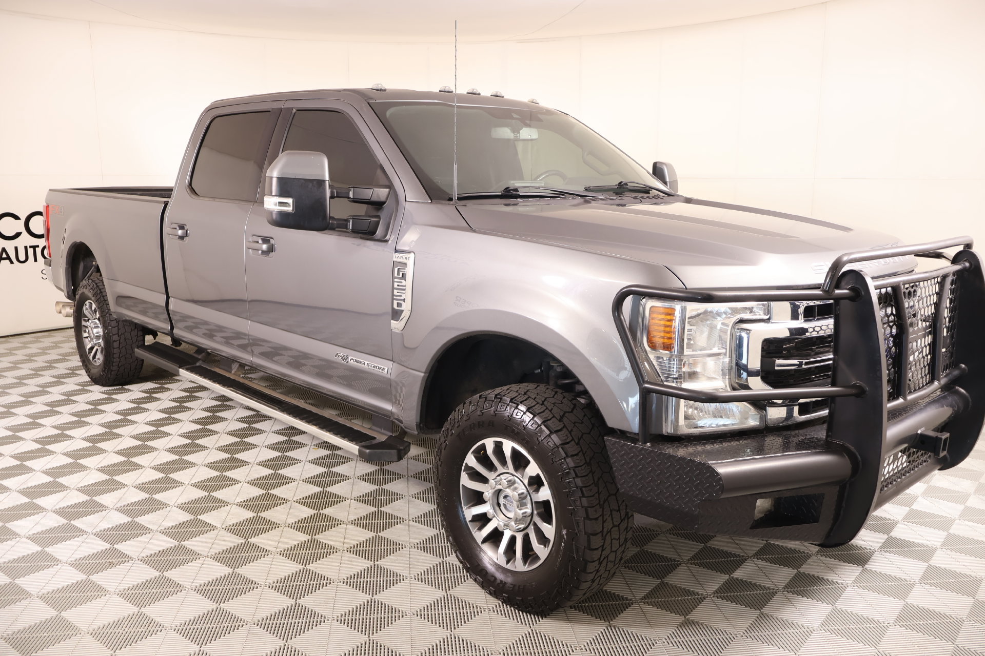 Used 2022 Ford F250 Lariat w/ Lariat Value Package AWD/4WD image 1