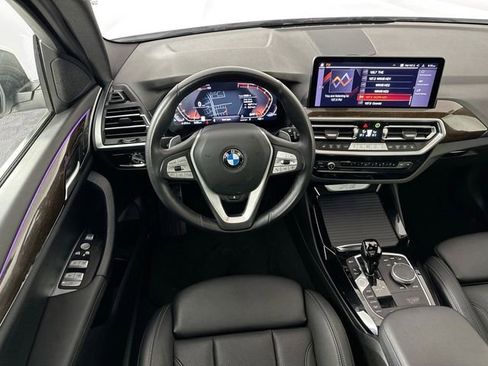 Used 2024 BMW X3 xDrive30i image 11