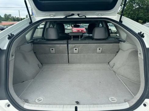Used 2010 Toyota Prius Five FWD image 7