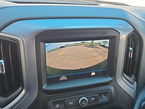 Used 2020 Chevrolet Silverado 1500 Custom w/ Custom Convenience Package AWD/4WD image 13