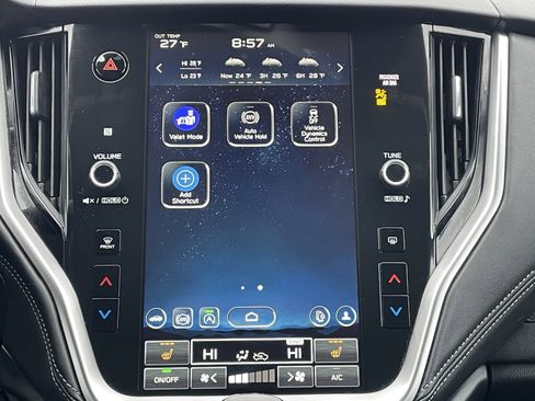 Used 2025 Subaru Outback Premium w/ Popular Package #1A image 36