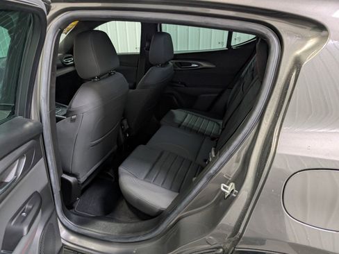 Used 2024 Dodge Hornet R/T w/ Tech Pack w/o Parking image 9