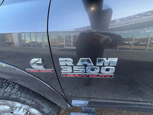 Used 2016 RAM 3500 Laramie w/ Protection Group image 8