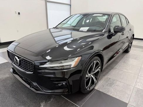 Used 2024 Volvo S60 B5 Ultimate w/ Climate Package AWD/4WD image 6