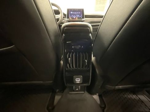 Used 2025 Jeep Compass Trailhawk AWD/4WD image 26