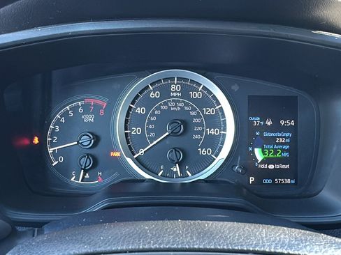 Used 2022 Toyota Corolla LE image 18