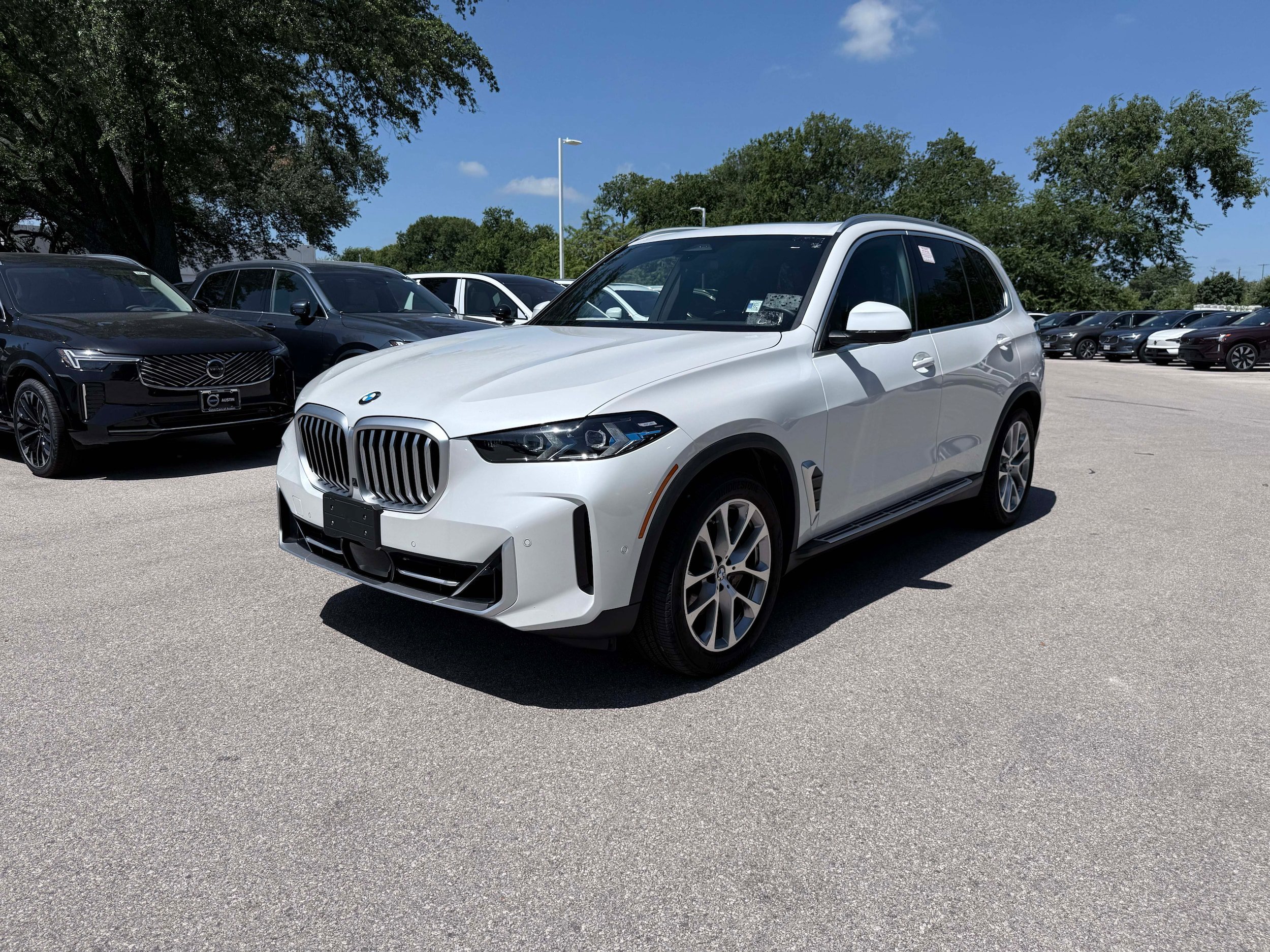 Used 2026 BMW X5 xDrive40i AWD/4WD image 2