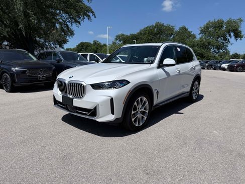 Used 2026 BMW X5 xDrive40i AWD/4WD image 2