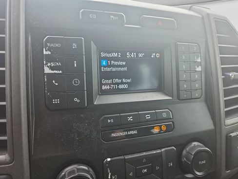 Used 2022 Ford F250 XL w/ Power Equipment Group AWD/4WD image 17
