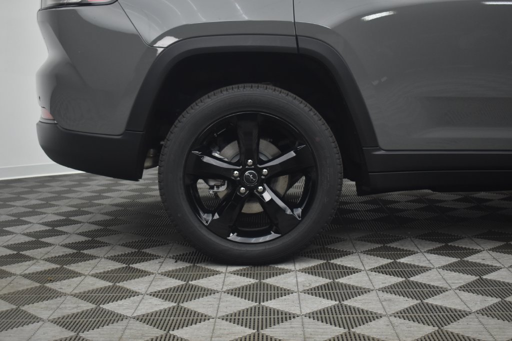 New 2027 Jeep Grand Cherokee Limited AWD/4WD image 8