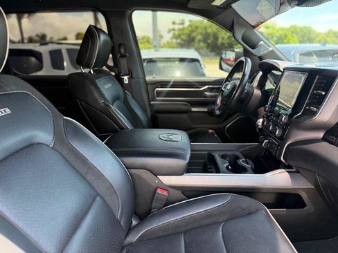 Used 2022 RAM 1500 Laramie AWD/4WD image 43