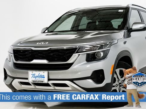 Used 2023 Kia Seltos S image 2