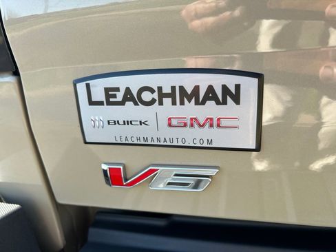 Certified 2022 GMC Canyon Elevation w/ Trailering Package image 12