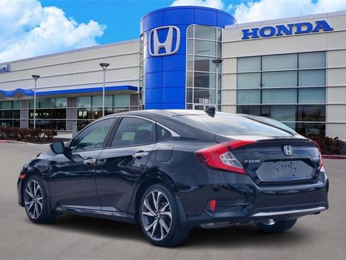 Used 2020 Honda Civic Touring image 4