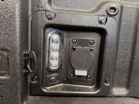 Used 2022 Ford Maverick XLT w/ Equipment Group 300A Standard image 13