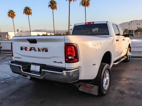 Used 2025 RAM 3500 Lone Star AWD/4WD image 9