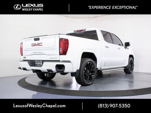 Used 2024 GMC Sierra 1500 Denali AWD/4WD image 6