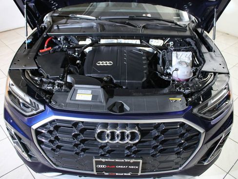 Certified 2025 Audi Q5 2.0T Premium Plus w/ Premium Plus Package image 28