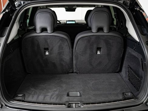 Used 2025 Volvo EX90 Plus image 19