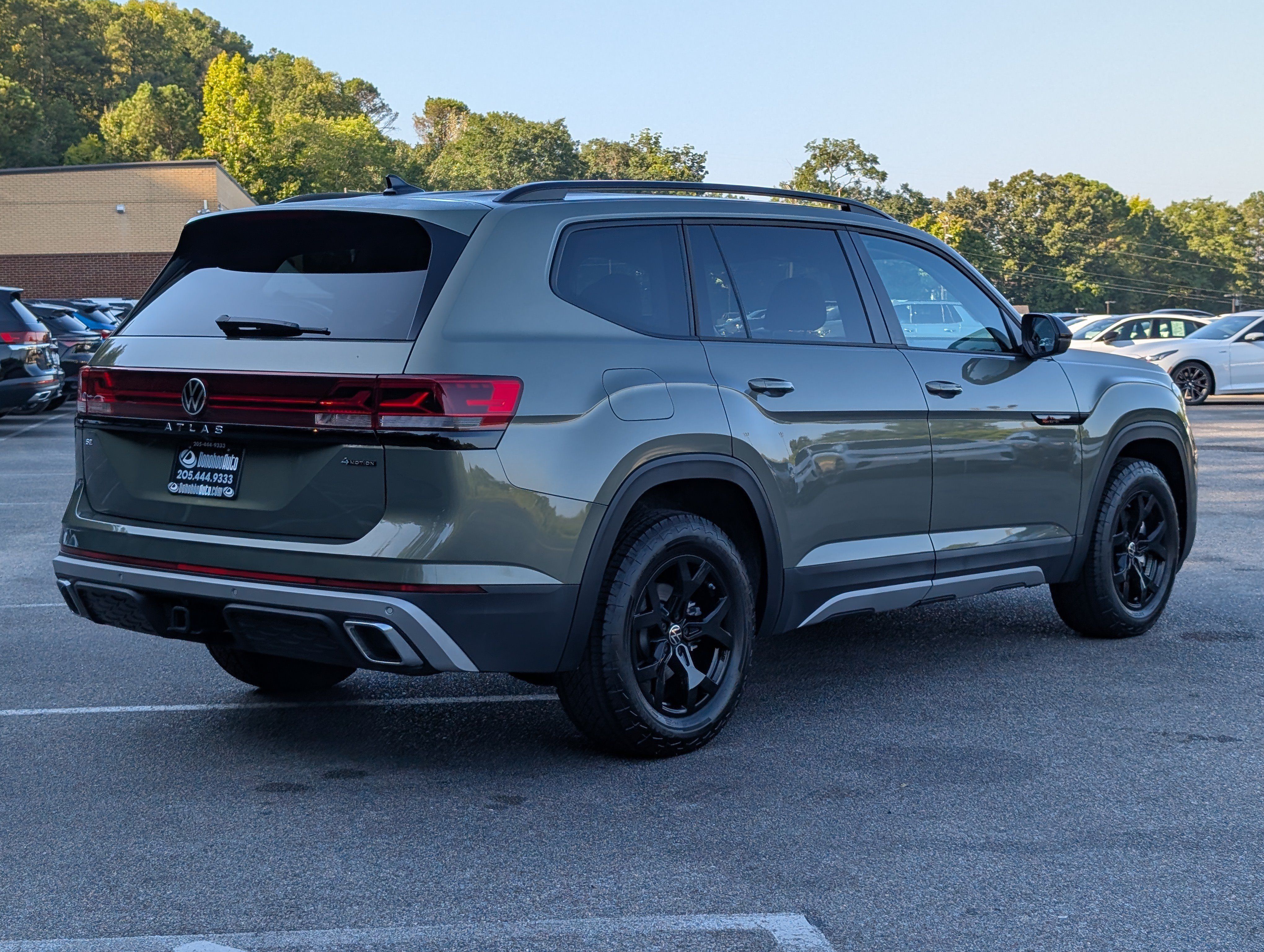 Used 2026 Volkswagen Atlas Peak Edition AWD/4WD image 9