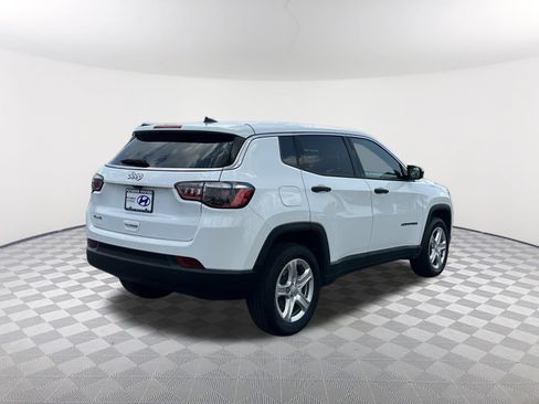 Used 2023 Jeep Compass Sport AWD/4WD image 5