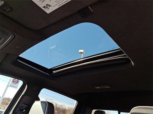 Used 2023 GMC Sierra 1500 AT4X image 15