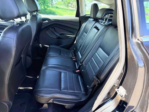Used 2015 Ford C-MAX Energi SEL w/ Equipment Group 302A FWD image 13