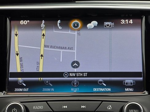 Used 2019 Buick Envision Premium w/ Driver Confidence Package image 13