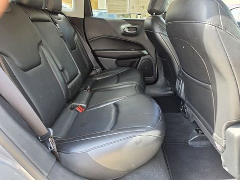 Used 2020 Jeep Compass Limited AWD/4WD image 25