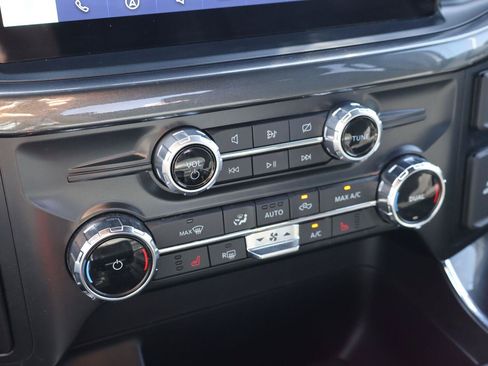 Used 2022 Ford F150 XLT w/ Equipment Group 302A High RWD image 25