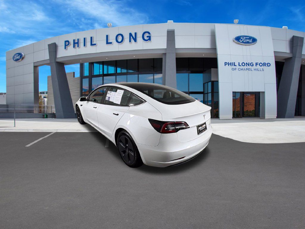 Used 2022 Tesla Model 3 Long Range AWD/4WD image 3
