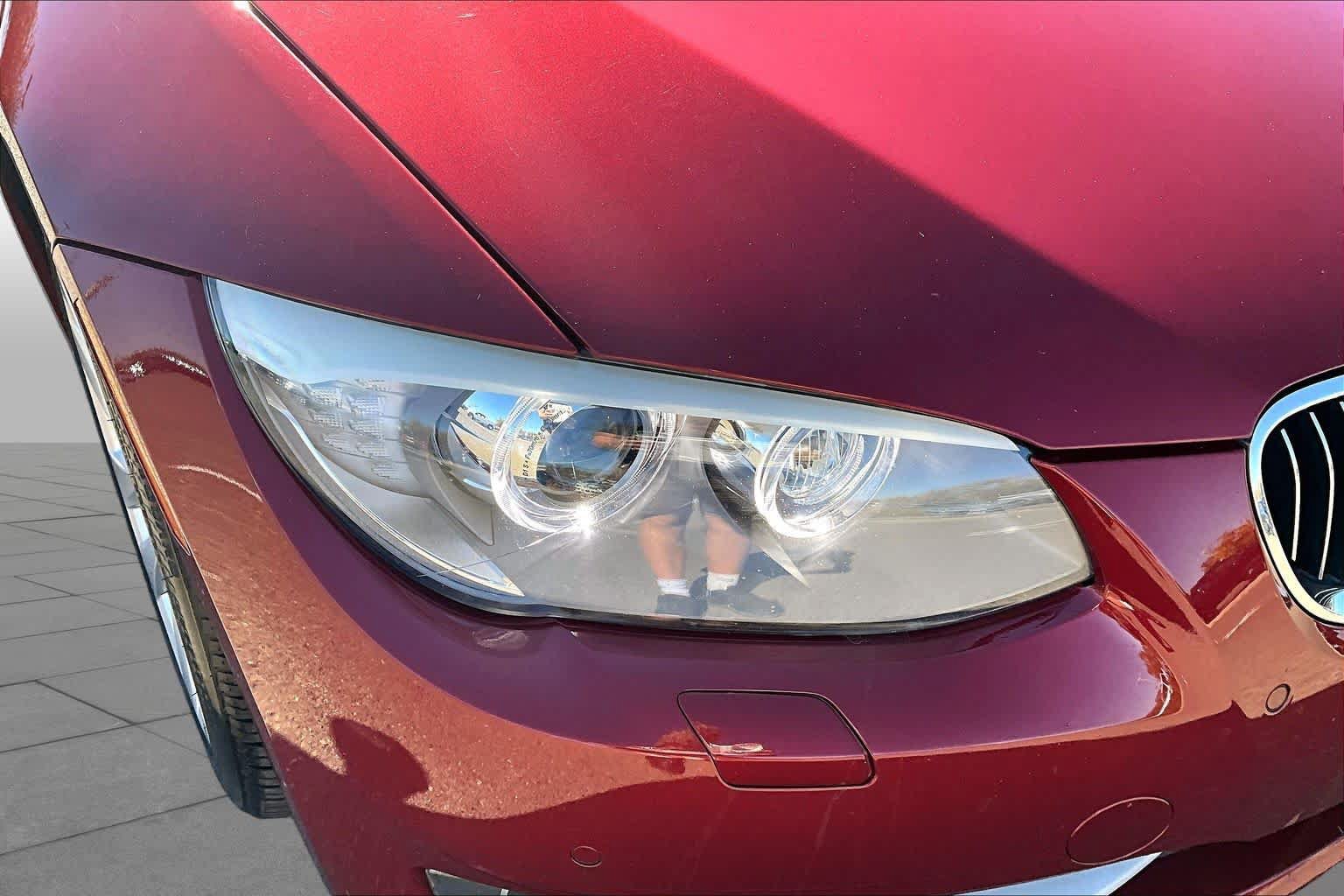 Used 2012 BMW 328i Convertible RWD image 27