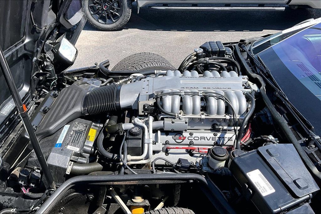Used 1990 Chevrolet Corvette ZR-1 RWD image 28