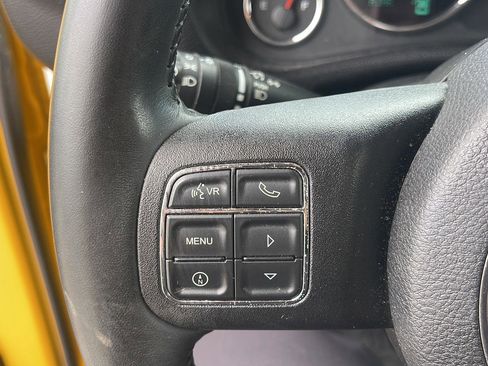Used 2015 Jeep Wrangler Unlimited Sport w/ Quick Order Package 23S AWD/4WD image 15