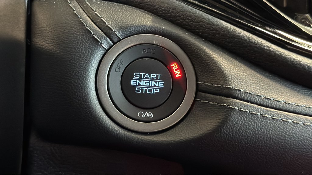 Used 2022 Dodge Durango SXT w/ Blacktop Package AWD/4WD image 19