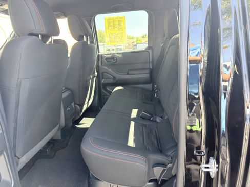 Used 2026 Nissan Frontier PRO-4X AWD/4WD image 17