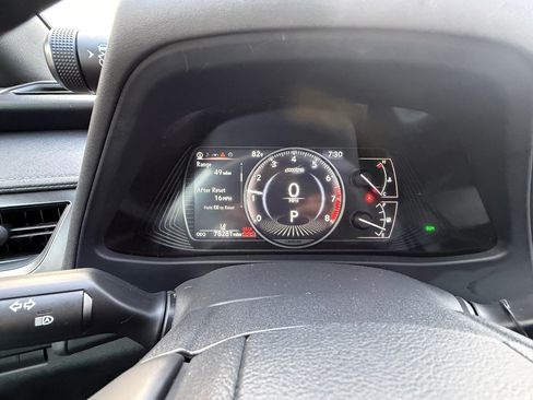 Used 2021 Lexus UX 200 w/ Premium Package FWD image 30