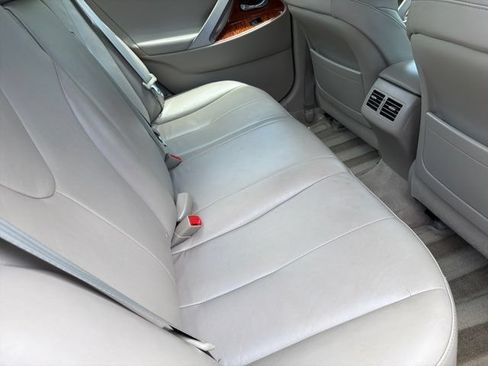 Used 2009 Toyota Camry XLE FWD image 8