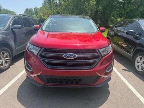 Used 2017 Ford Edge Sport w/ Technology Package AWD/4WD image 3