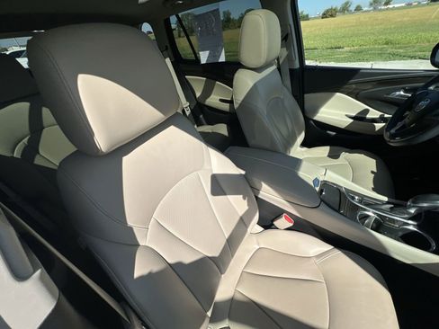 Used 2020 Buick Envision Premium image 29