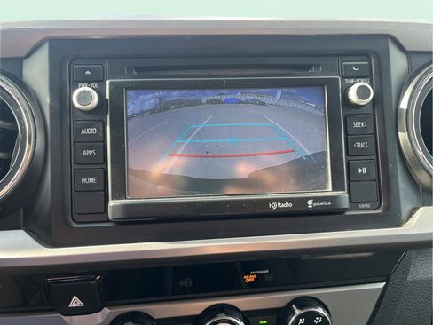 Used 2016 Toyota Tacoma SR5 w/ Towing Package image 26