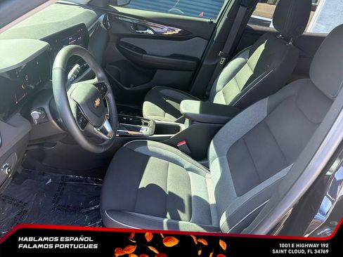 Used 2024 Chevrolet TrailBlazer LT w/ Convenience Package AWD/4WD image 14