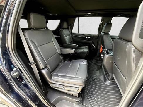 Used 2021 GMC Yukon Denali w/ Denali Premium Package image 27