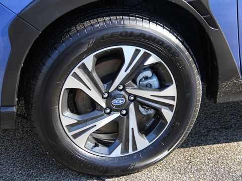 Certified 2025 Subaru Crosstrek 2.0i Premium image 14