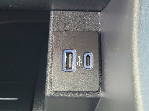 Used 2024 Ford Edge SEL w/ Convenience Package AWD/4WD image 31