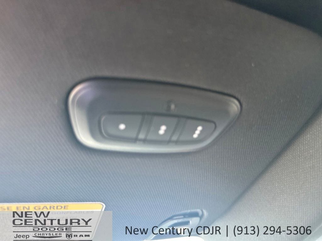 Used 2023 RAM 1500 Big Horn AWD/4WD image 22