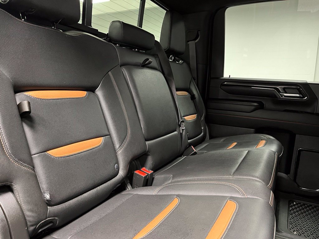 Used 2024 GMC Sierra 2500 AT4 w/ AT4 Preferred Package AWD/4WD image 52
