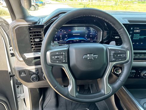 Used 2024 Chevrolet Silverado 1500 RST w/ Convenience Package II AWD/4WD image 14