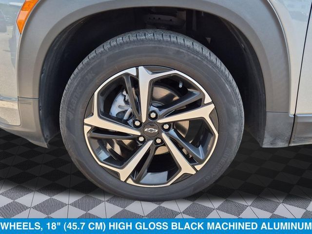 Used 2023 Chevrolet TrailBlazer RS AWD/4WD image 9